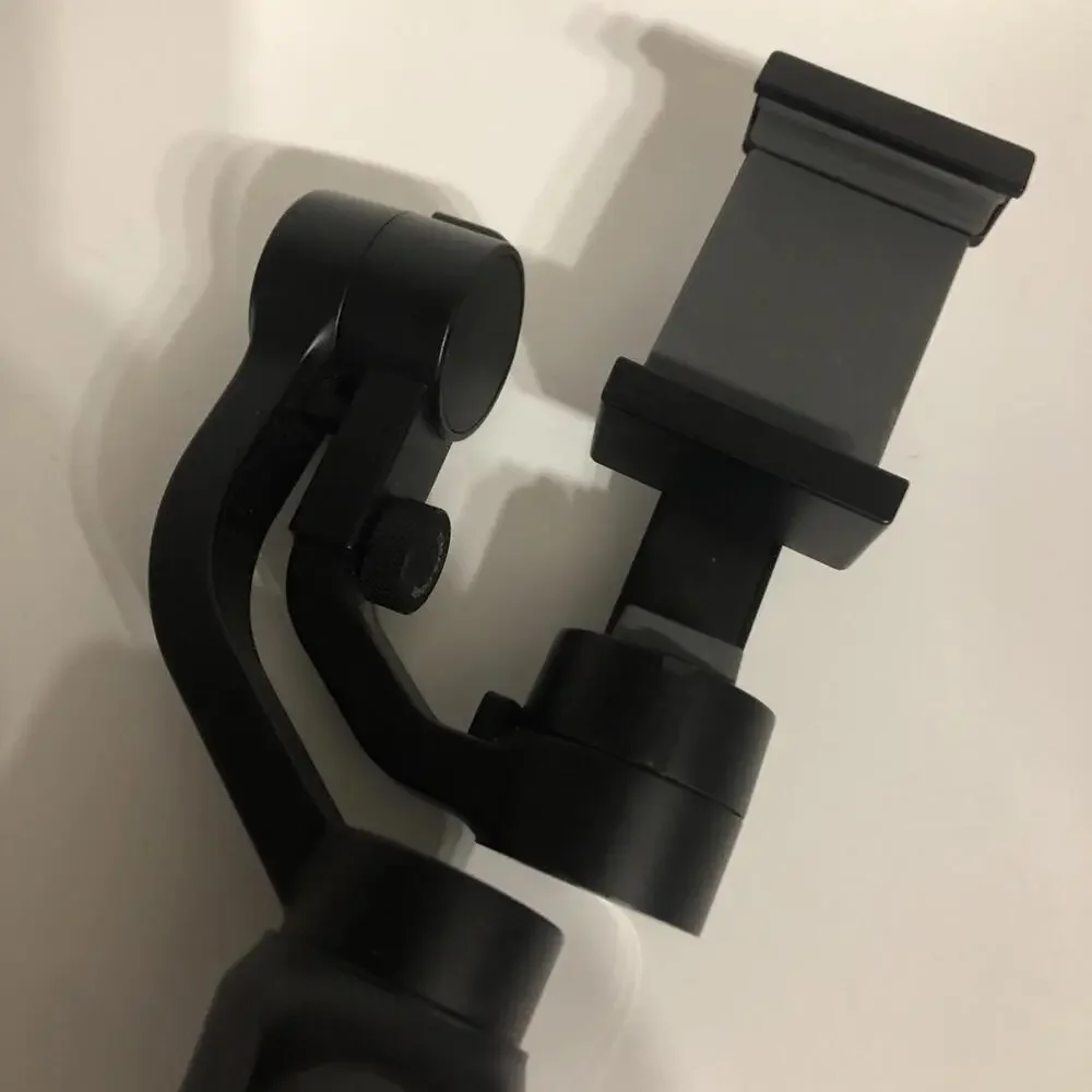 Zhiyun Smooth-Q Black Handheld Extendable 3-Axis Smartphone Gimbal Stabilizer